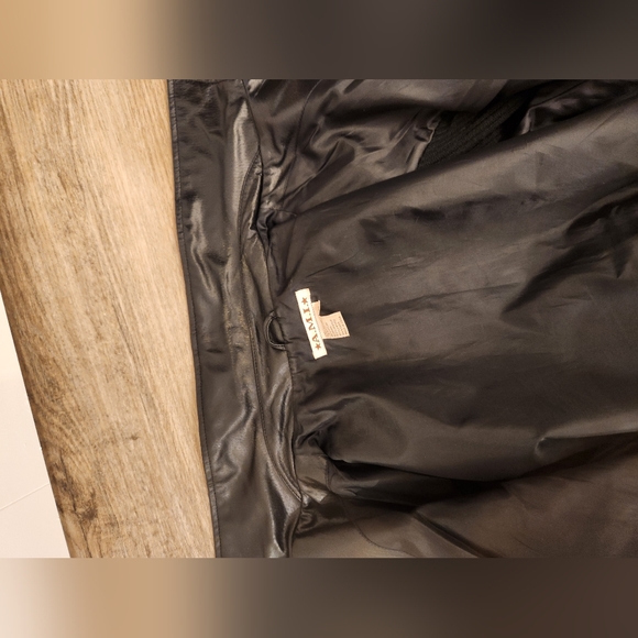 Jacket - Picture 6 of 6